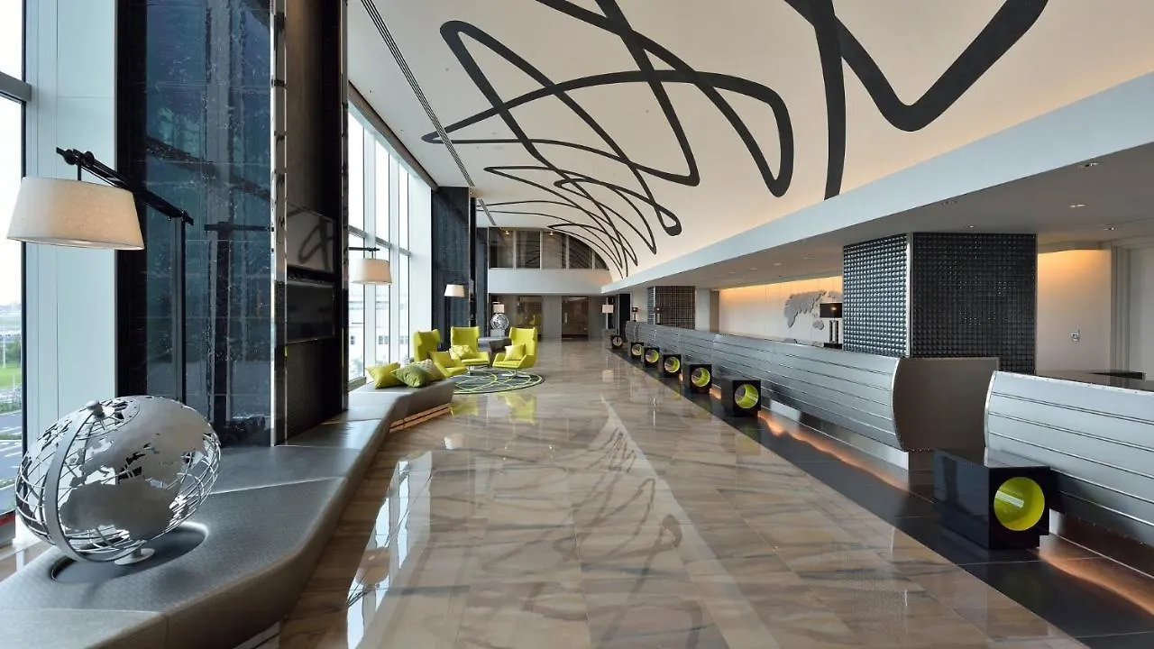 The Royal Park Hotel Tokyo Haneda Airport Terminal 3 4*,