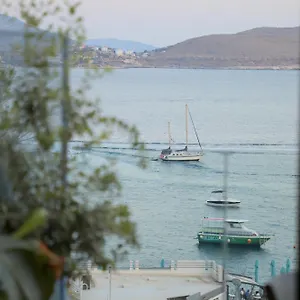 kristina-apartments.albaniahotels.org/